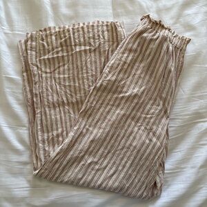 Aerie Cream and Red Linen Striped Pants Size Medium